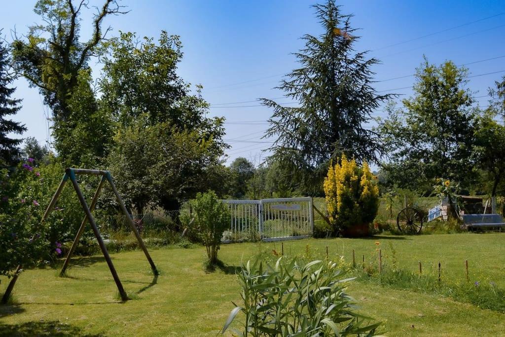 Gite A La Ferme Chaleureux Apartment Civrac-de-Blaye Exterior photo