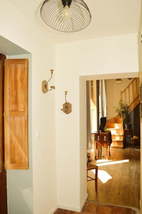 Gite A La Ferme Chaleureux Apartment Civrac-de-Blaye Exterior photo